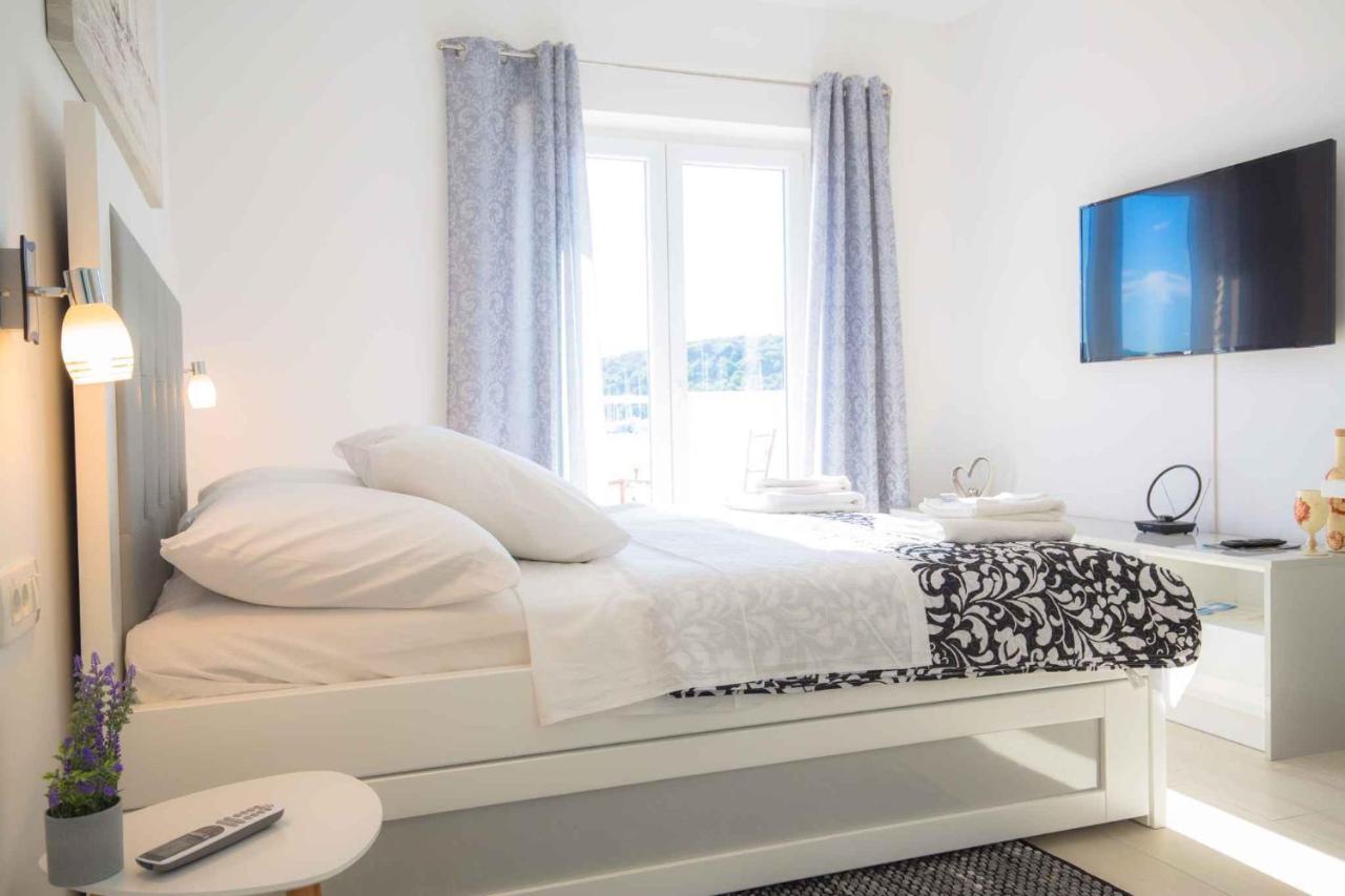 Apartments In Rogoznica 40364 エクステリア 写真