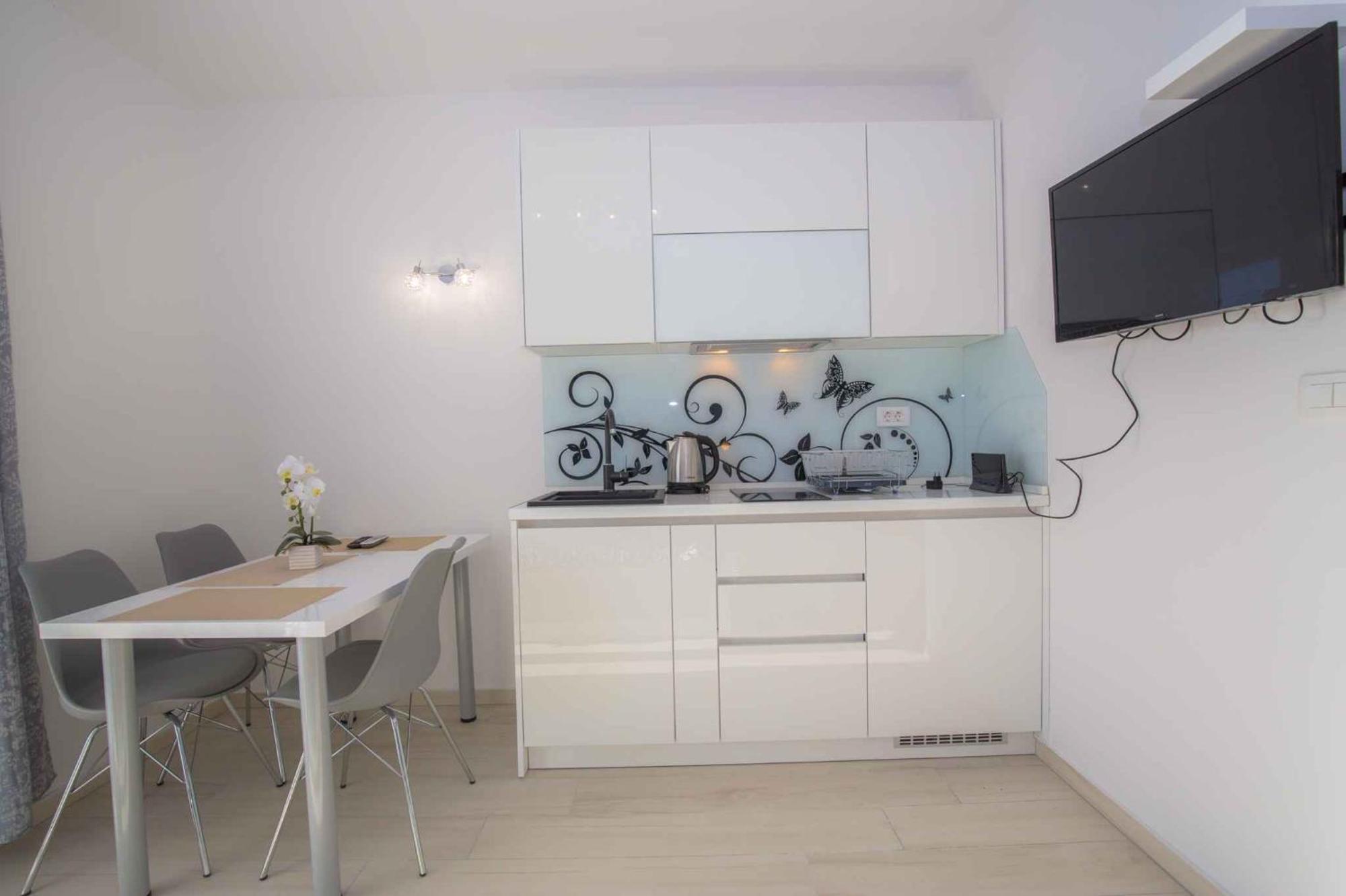 Apartments In Rogoznica 40364 部屋 写真