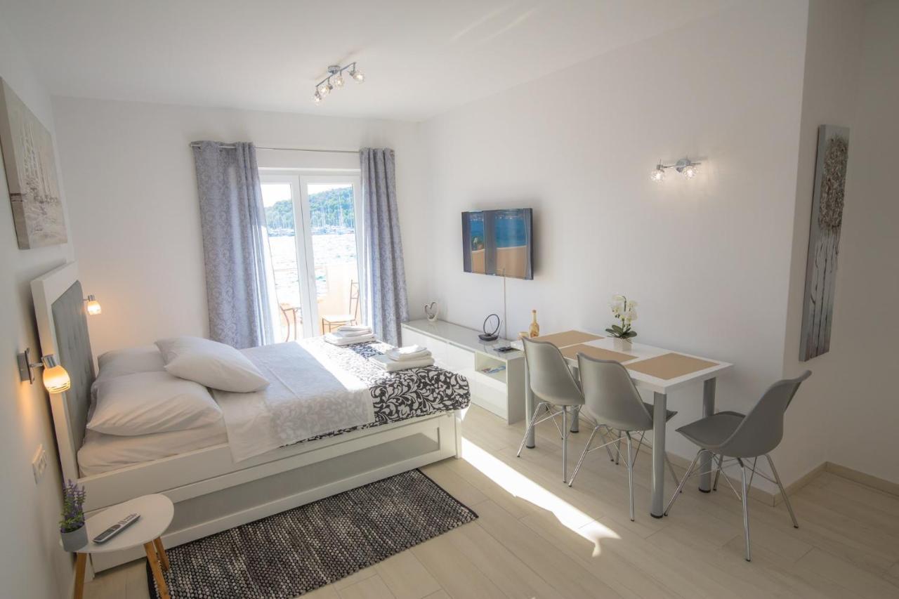 Apartments In Rogoznica 40364 エクステリア 写真